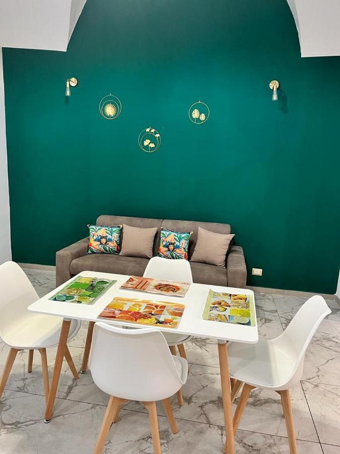 Chimera House Apartment Катания Екстериор снимка