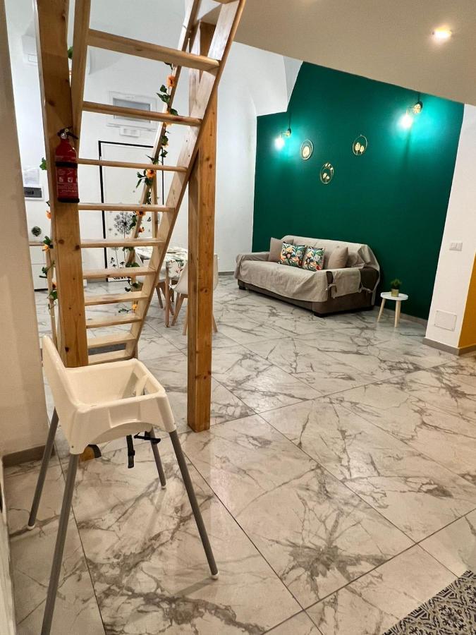 Chimera House Apartment Катания Екстериор снимка