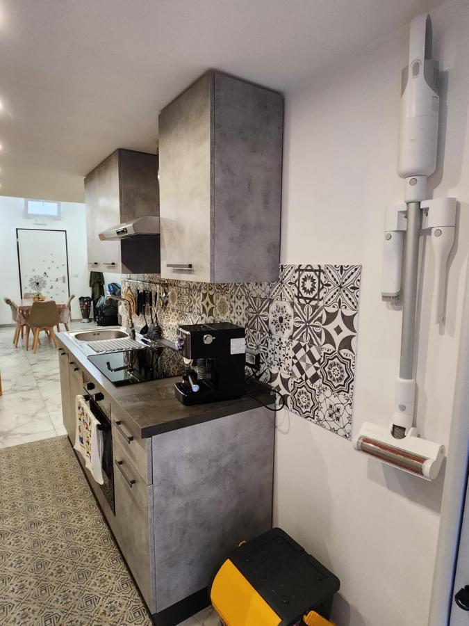 Chimera House Apartment Катания Екстериор снимка